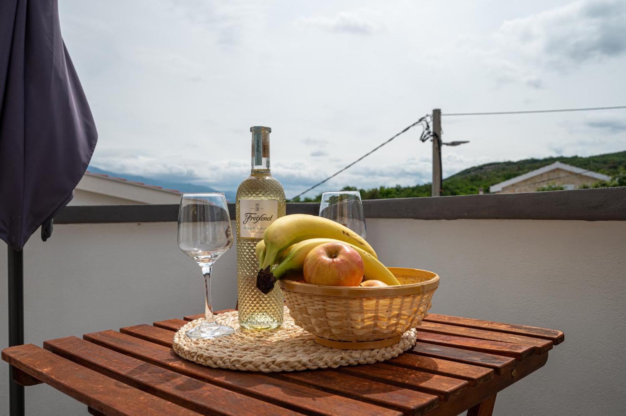 Apartments Kondric Vinjerac Zewnętrze zdjęcie